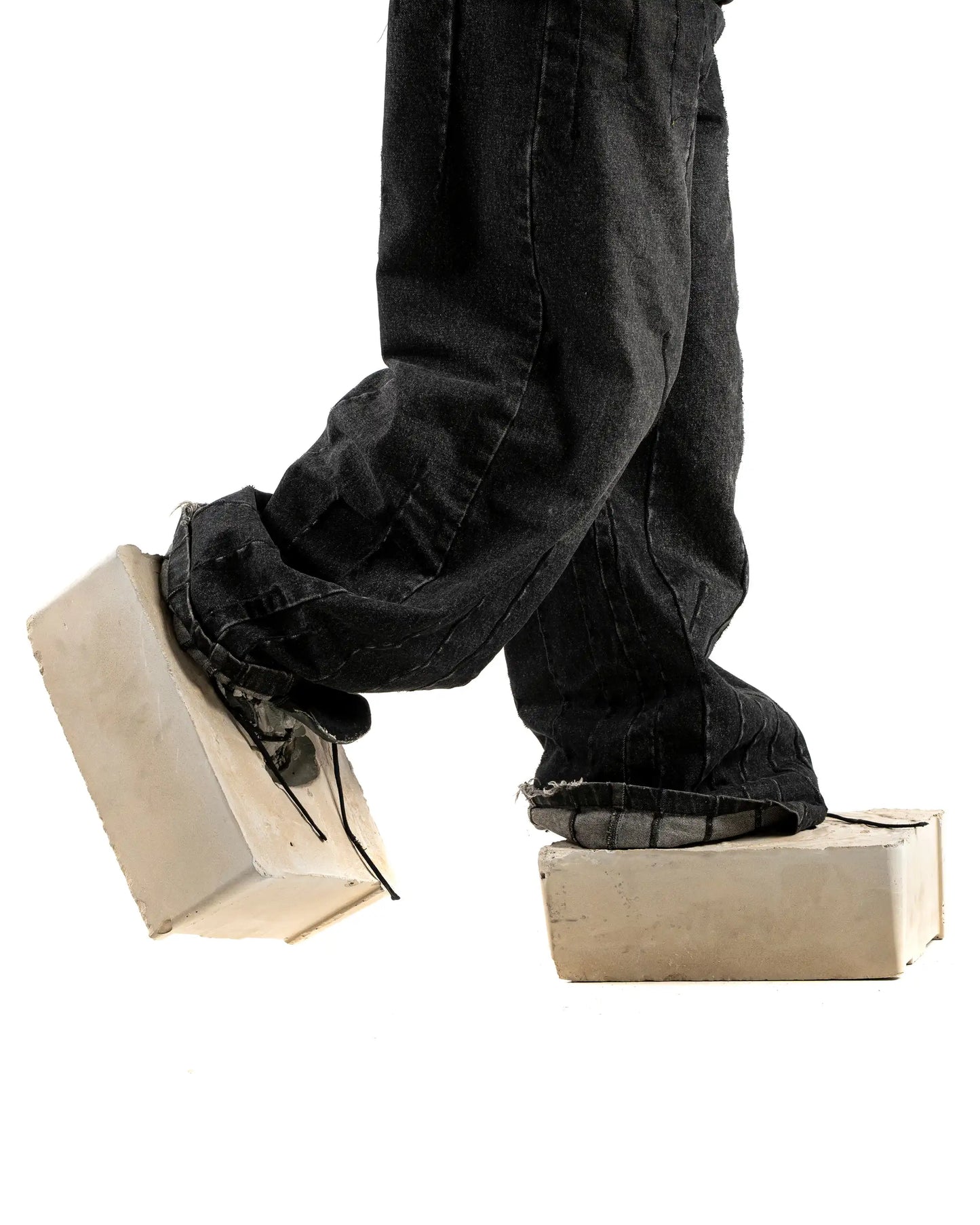 Concrete Shoes 1/1